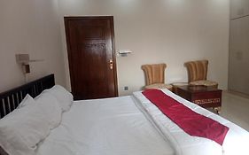 White Pearl Guest House Wahdat Road